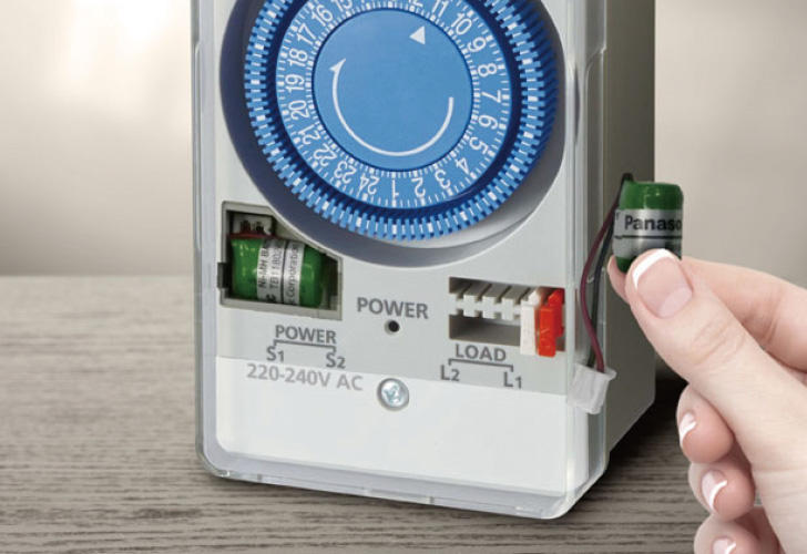 Automatic Time Switch